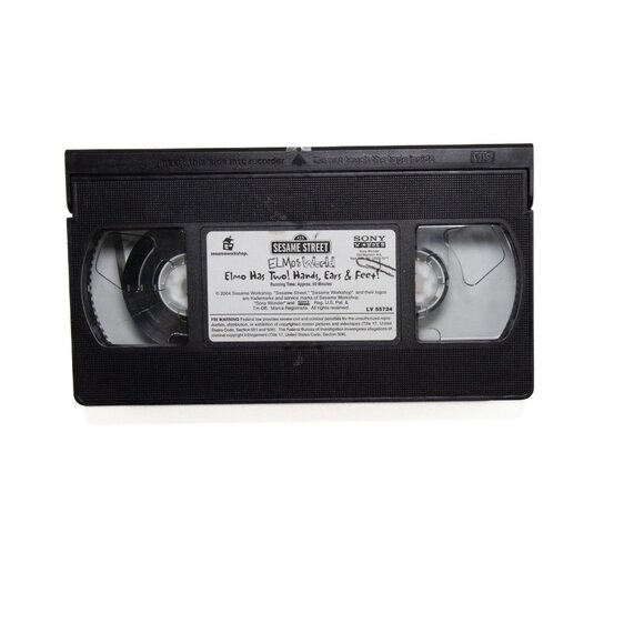 Sesame Street Elmos World VHS Tape - Elmo Has Two! Hands Ears & Feet - Approx. 5 - Picture 1 of 6